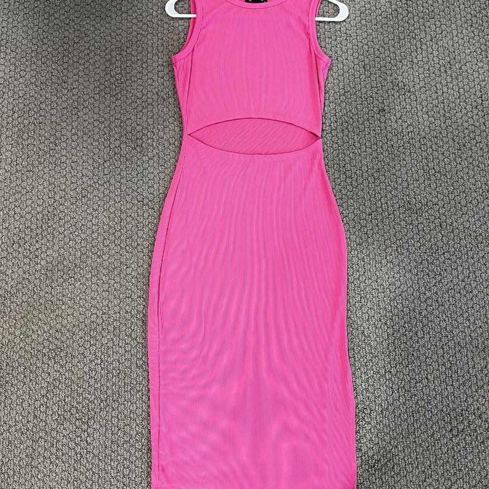 PINK DRESS